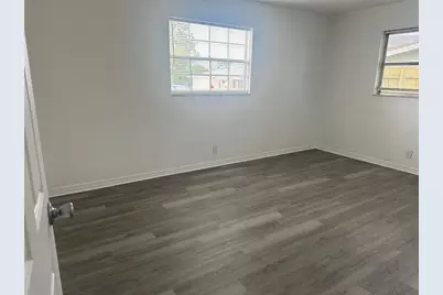 2075 Plateau Road, Clearwater, FL 33755 - Photo 14