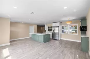 5901 Denver St NE, Saint Petersburg, FL 33703 - Photo 8