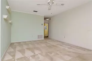 12724 Carte Dr, Tampa, FL 33618 - Photo 8