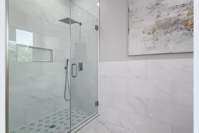 3847 Seena Manor Court, Tampa, FL 33618 - Photo 12