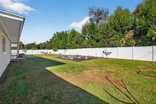1800 Magnolia Dr, Clearwater, FL 33764 - Photo 28