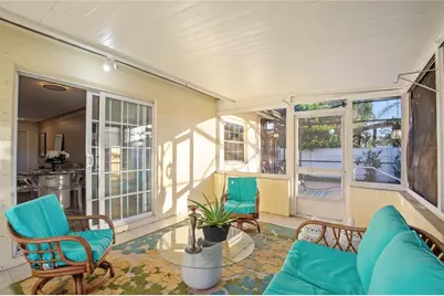 226 75th Street N, Saint Petersburg, FL 33710 - Photo 30