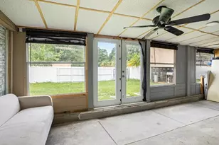 15906 Country Farm Pl, Tampa, FL 33624 - Photo 24