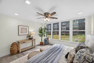 19701 Gulf Blvd, Indian Shores, FL 33785 - Photo 14