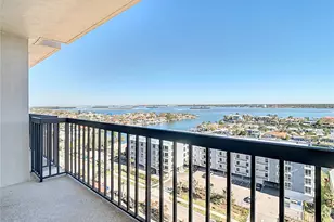 400 Island Way, Clearwater Beach, FL 33767 - Photo 24
