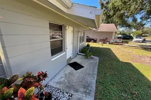 9004 W Cluster Ave, Tampa, FL 33615 - Photo 10