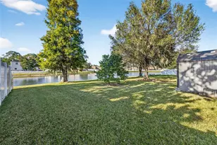 2716 Walden Woods Dr, Plant City, FL 33566 - Photo 36