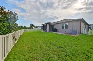 1606 Cabbage Key Dr, Ruskin, FL 33570 - Photo 24