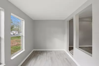 26825 Glenhaven Road, Wesley Chapel, FL 33544 - Photo 4