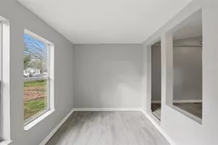 26825 Glenhaven Rd, Wesley Chapel, FL 33544 - Photo 4