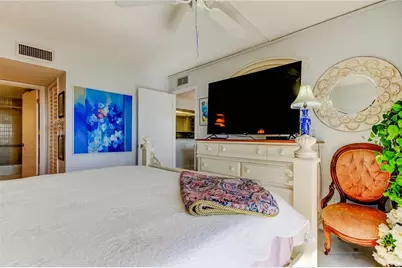 4900 Brittany Drive S #608, Saint Petersburg, FL 33715 - Photo 16