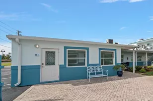 16 Paradise Ln, Saint Petersburg, FL 33706 - Photo 1