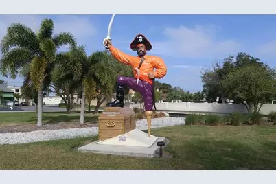 16 Paradise Lane #101, Saint Petersburg, FL 33706 - Photo 34