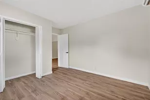 5136 68th St N, Saint Petersburg, FL 33709 - Photo 16