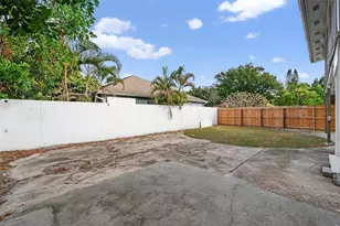 5136 68th St N, Saint Petersburg, FL 33709 - Photo 34