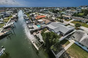 13926 Darlene Ave, Hudson, FL 34667 - Photo 4
