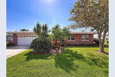 14996 Imperial Point Drive N, Largo, FL 33774 - Photo 2