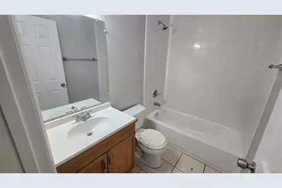 11727 N 12th Street #5, Tampa, FL 33612 - Photo 8