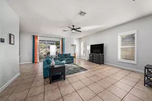 1023 Legends Pass Dr, Valrico, FL 33594 - Photo 8