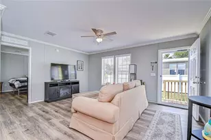 37749 Geiger Rd, Zephyrhills, FL 33542 - Photo 4