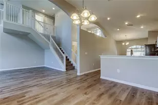 8813 Founders Cir, Palmetto, FL 34221 - Photo 10