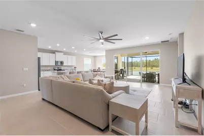 33700 Hamilton Hill Lane, Wesley Chapel, FL 33545 - Photo 10