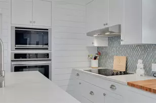 5105 Pelican Dr, New Port Richey, FL 34652 - Photo 14