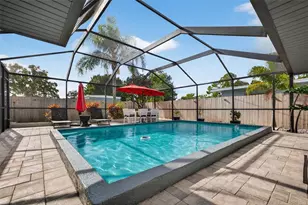 1090 77th Ave N, Saint Petersburg, FL 33702 - Photo 24