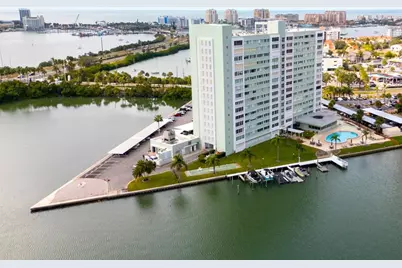 31 Island Way #703, Clearwater Beach, FL 33767 - Photo 1