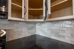 31 Island Way, Clearwater Beach, FL 33767 - Photo 16