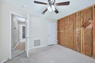 1548 Pelican Point Dr, Cantonment, FL 32533 - Photo 22