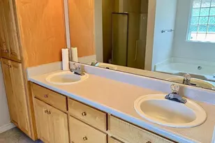 1548 Pelican Point Dr, Cantonment, FL 32533 - Photo 24