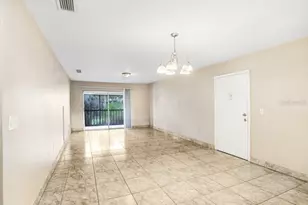 3821 S Lake Dr, Tampa, FL 33614 - Photo 2