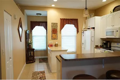 311 Kelsey Way #3, Sun City Center, FL 33573 - Photo 4