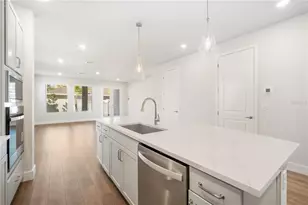 406 N Westland St, Tampa, FL 33609 - Photo 8