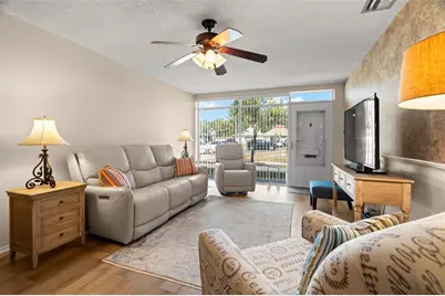 4353 Tahitian Gardens Cir #B, Holiday, FL 34691 - Photo 4