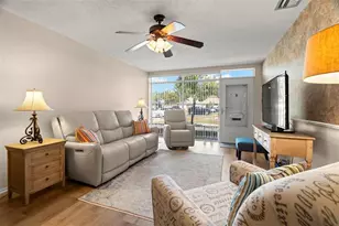 4353 Tahitian Gardens Cir, Holiday, FL 34691 - Photo 4