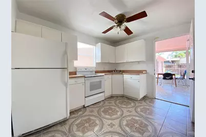 3112 W Tampa Bay Boulevard, Tampa, FL 33607 - Photo 8