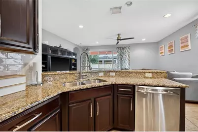 [Address not provided], Lithia, FL 33547 - Photo 10