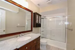 106 Phillips Dr, Seffner, FL 33584 - Photo 34