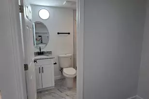 3900 50th Ave N, Saint Petersburg, FL 33714 - Photo 34