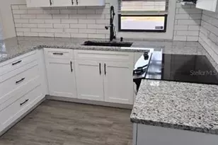 3900 50th Ave N, Saint Petersburg, FL 33714 - Photo 6