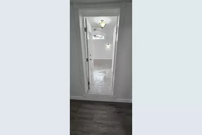 3900 50th Avenue N, Saint Petersburg, FL 33714 - Photo 1