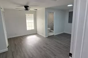 3900 50th Ave N, Saint Petersburg, FL 33714 - Photo 48