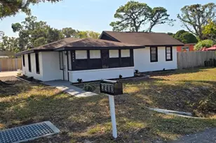 3900 50th Ave N, Saint Petersburg, FL 33714 - Photo 4