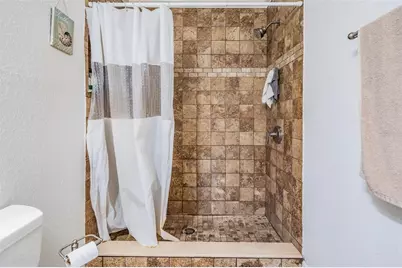 815 NW 2nd Avenue, Ruskin, FL 33570 - Photo 24