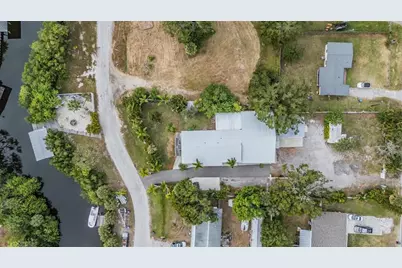 815 NW 2nd Avenue, Ruskin, FL 33570 - Photo 76