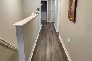 4718 Legendary Oaks St, Tampa, FL 33610 - Photo 8