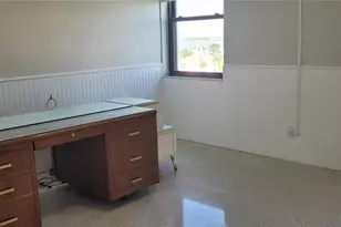 10355 Paradise Blvd, Treasure Island, FL 33706 - Photo 30