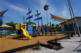 10355 Paradise Blvd, Treasure Island, FL 33706 - Photo 12